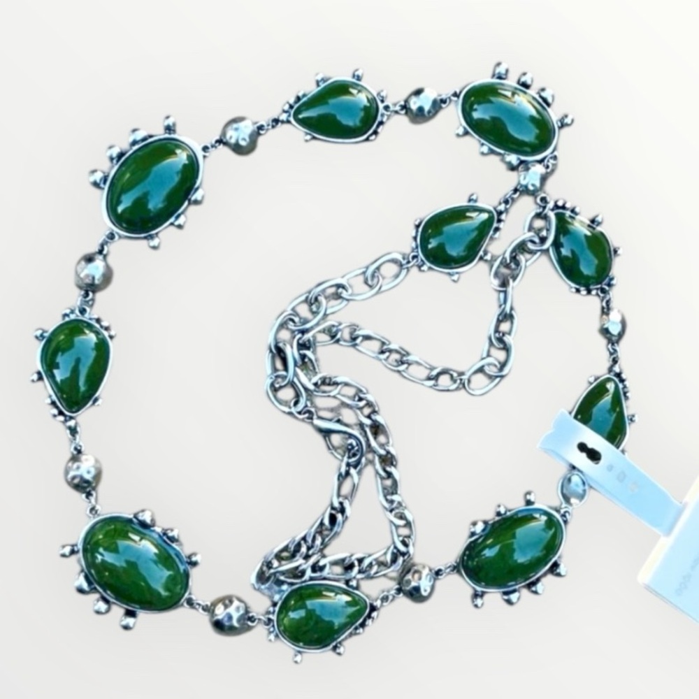 House of Harlow chain green stone belt
